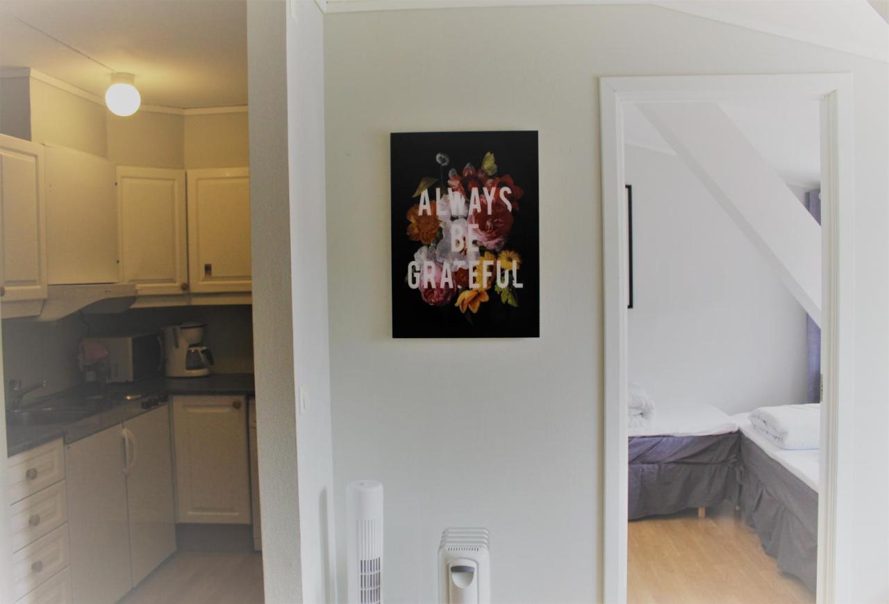 Hostel O Brian Halden